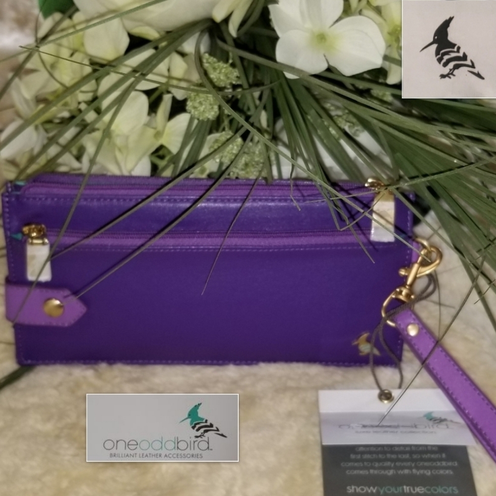 NWOT One Odd Bird Purple Multi-compartment Wallet